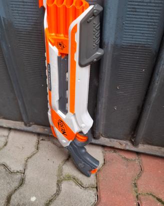 Nerf armi 