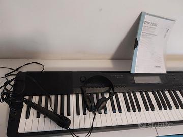 tastiera CDP-220R Casio +base+microfono e cuffie