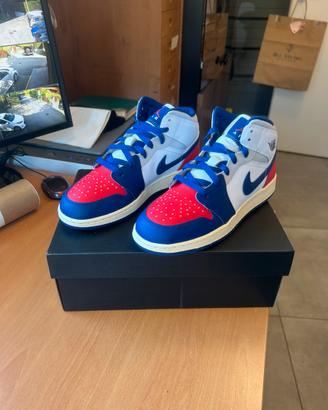 Nike Air Jordan 1 Mid - NUOVE (mai utilizzate)