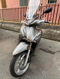 Honda SH 350 - 2024