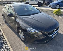 VOLVO V40 D2 Momentum