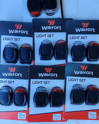 Lotto 7 Set Luci Bici LED Walfort (Nuove - Anterio