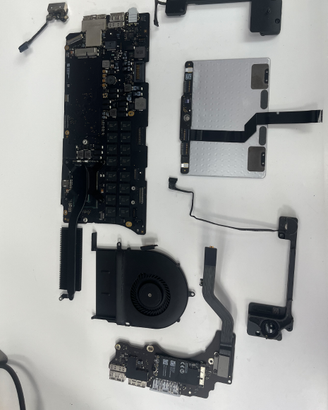 Ricambi MacBook Pro 13" Metà 2014