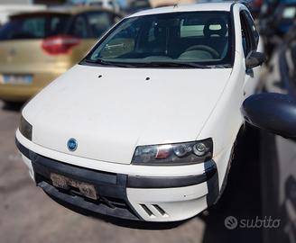 Ricambi FIAT PUNTO 1.2 benzina anno 2000