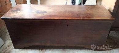 Cassapanca primi del 900 in noce