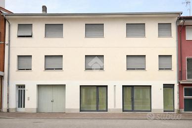 5 LOCALI A SAN GIORGIO DI NOGARO