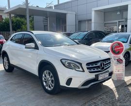 MERCEDES-BENZ GLA 200 d Automatic Business Extra