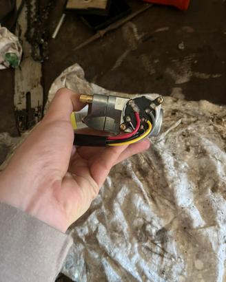 Blocchetto chiavi e chiusure portiere navara d22