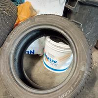 2 gomme invernali Hankook Fiesta