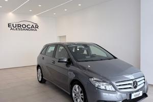 Mercedes B 180 benzina PROBLEMI AL MOTORE no compr
