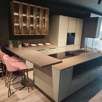 Cucina nuova da Expò con piano in ceramica !