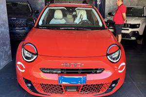 Fiat 600e La Prima