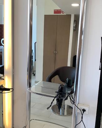 specchi per salone parrucchieria