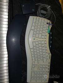 Tastiera ergonomica LOGITECH