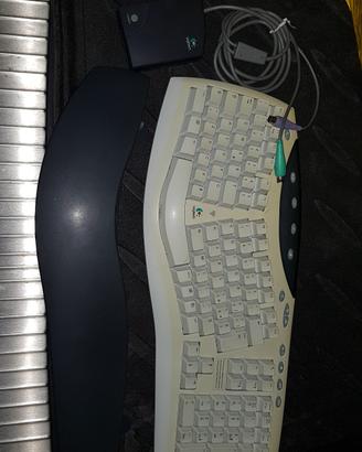 Tastiera ergonomica LOGITECH