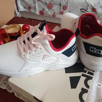 scarpe sportive K nuove