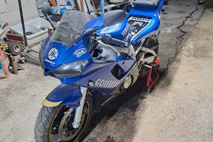 moto Yamaha 