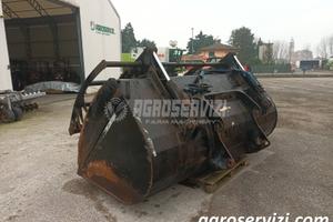 BENNA CON TRATTENITORE CSZ NUM. 079