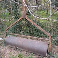 rullo compattatore agricolo 