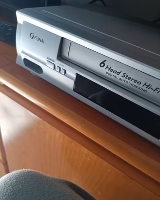 Videoregistratore VHS Funai 30A-650 -