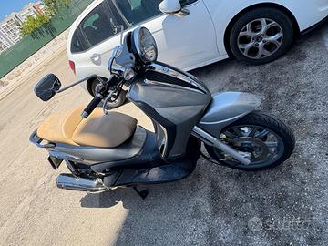 Piaggio Beverly 500 - 2009