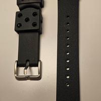 Cinturino in caucciù di colore nero 