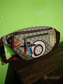 Marsupio Gucci GG Supreme Courrier marrone