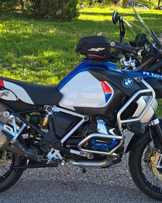 BMW R 1250 GS ADV - HP  -  AKRAPOVIC