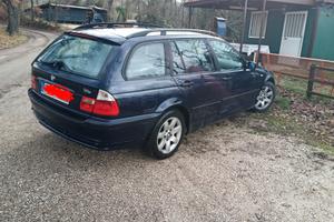 BMW 320 Turing 
