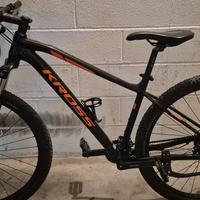 mountain bike Kross Level 1.0