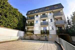 3 LOCALI A VIMERCATE