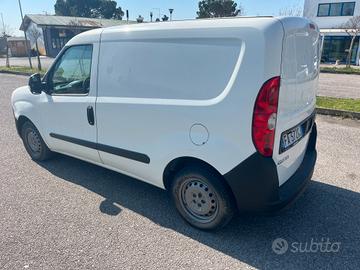 FURGONE FIAT OPEL COMBO DOBLO 1.6MTJ 105CV