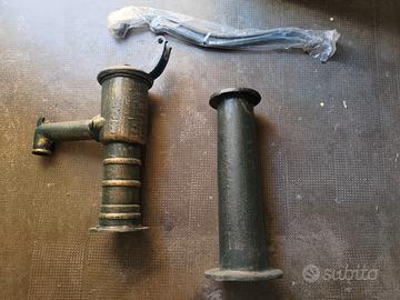 Pompa Manuale stile antico per Pozzo