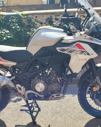 BENELLI TRK502X  PERFETTA COME NUOVA