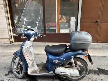Scarabeo 50cc deluxe