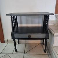 Comodini vintage restaurati 