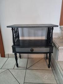 Comodini vintage restaurati 