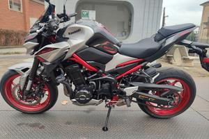Kawasaki Z900 