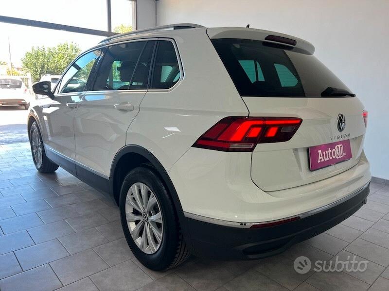 Volkswagen Tiguan 2022 photo 2