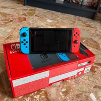Nintendo Switch + Custodia + Mario Party