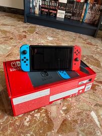 Nintendo Switch + Custodia + Mario Party