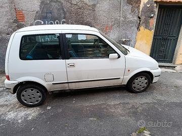 fiat cinquecento 
