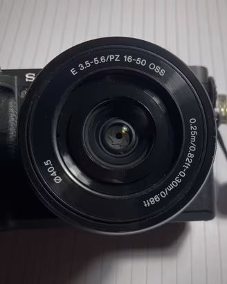 Sony 16-50 Motorizzato condizioni perfette