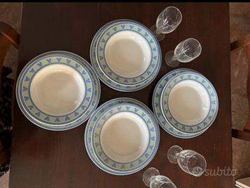 Servizio piatti e bicchieri per 4 persone