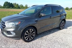 Ford Kuga 2.0 TDCI 150 CV S&S 4WD Powershift ST-Li