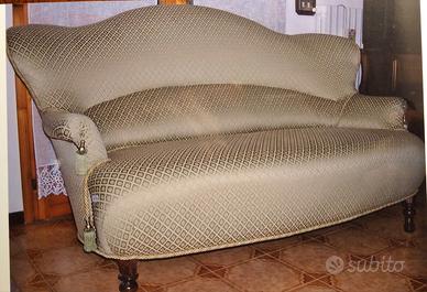 Divano d'epoca