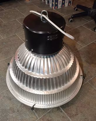 DUE Lampade industriali Philips Disano Quasar