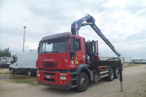 Iveco stralis 260e31 cassone fisso con gru