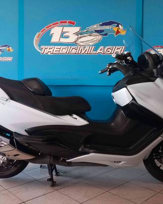 SUZUKI BURGMAN 650 EXECUTIVE