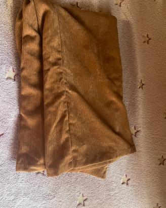 Pantaloni a coste si velluto